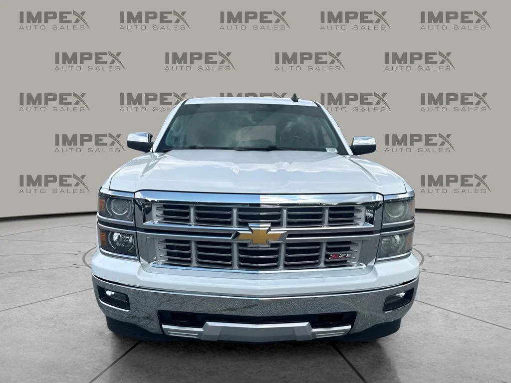 Used 2015 White Chevrolet LTZ image 8