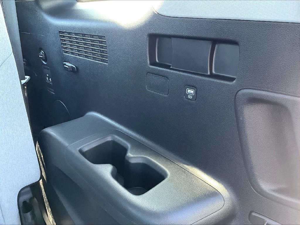Certified Used 2022 Black Hyundai SEL image 39