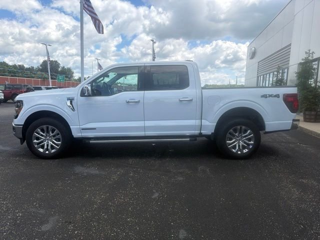 Certified Used 2024 Oxford White Ford XLT image 7