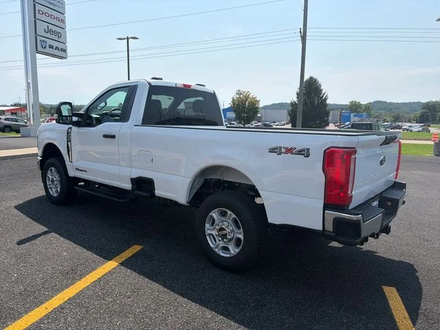 New 2026 White Ford XLT image 5