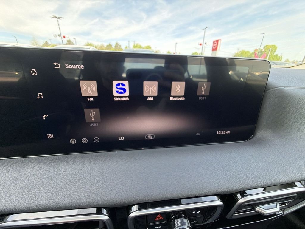 New 2026 Atlantic Gray Metallic / Super Black Two-tone Nissan SR image 16