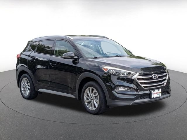Used 2018 Black Hyundai SEL Plus image 1
