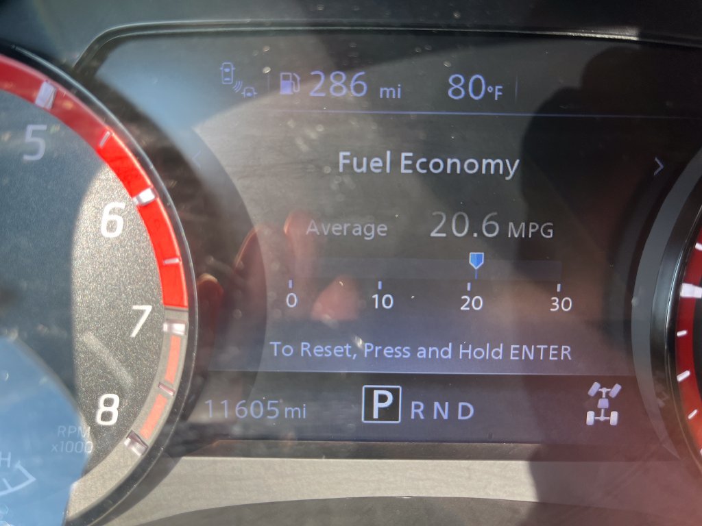 Used 2025 Orange Nissan PRO-4X image 17