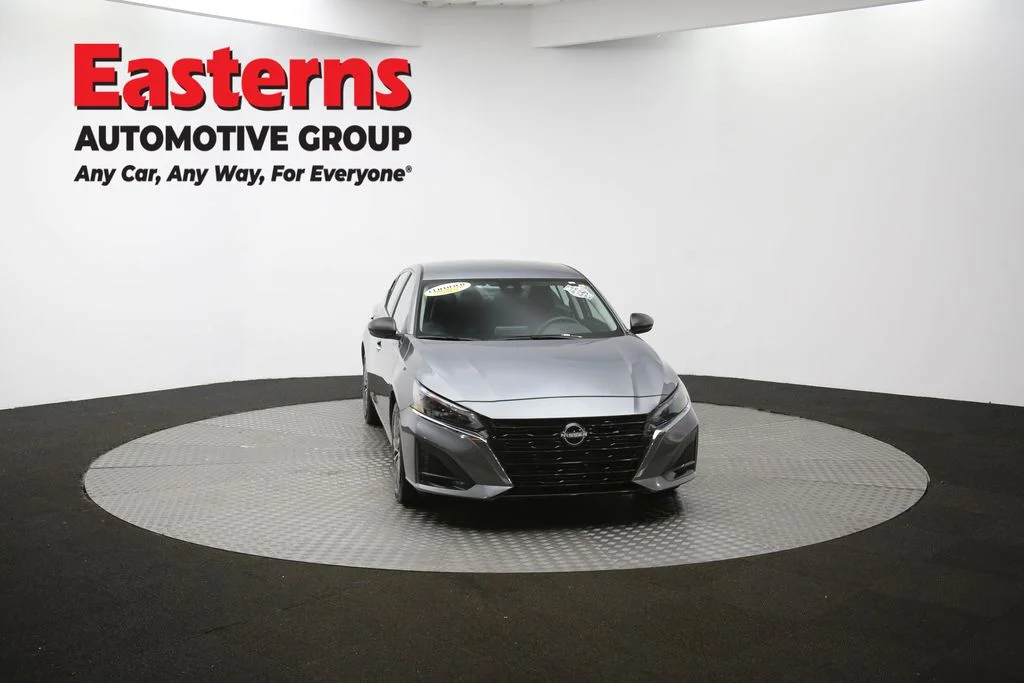 Used 2024 Gray Nissan 2.5 SV image 50