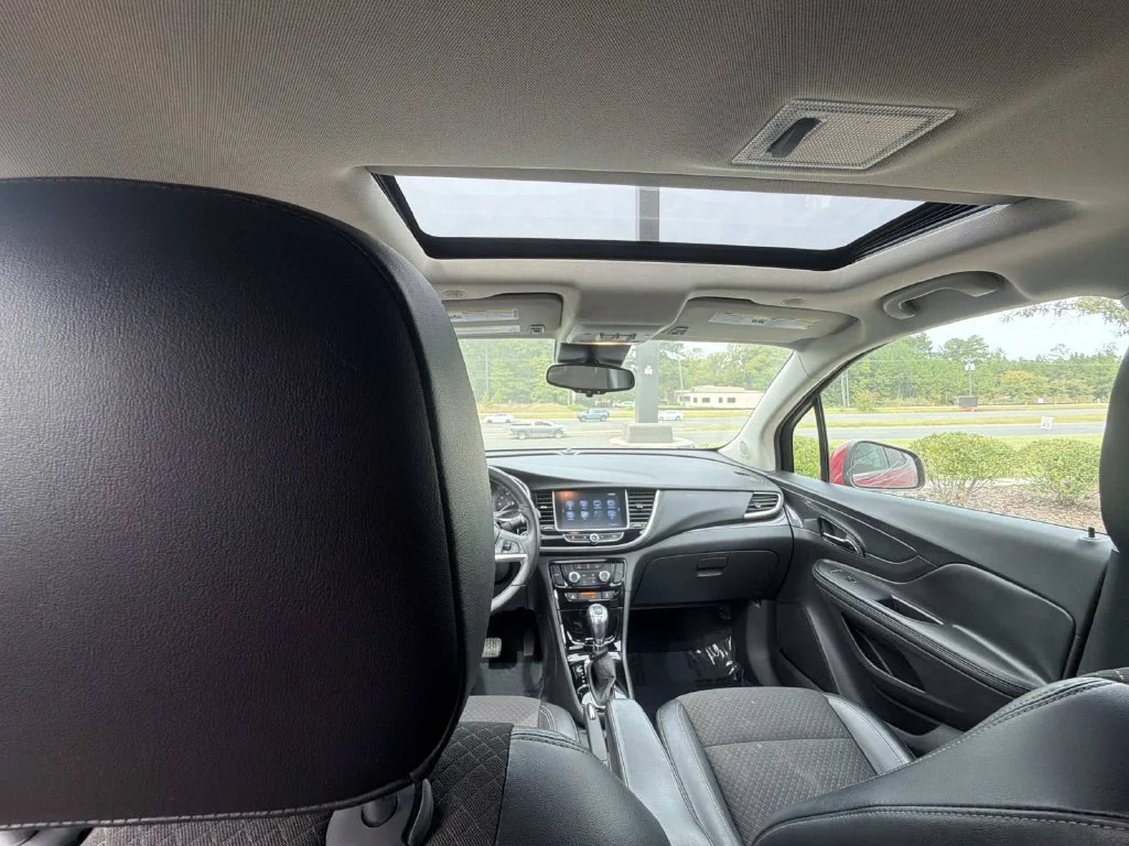 Used 2019 Red Buick Sport Touring image 12