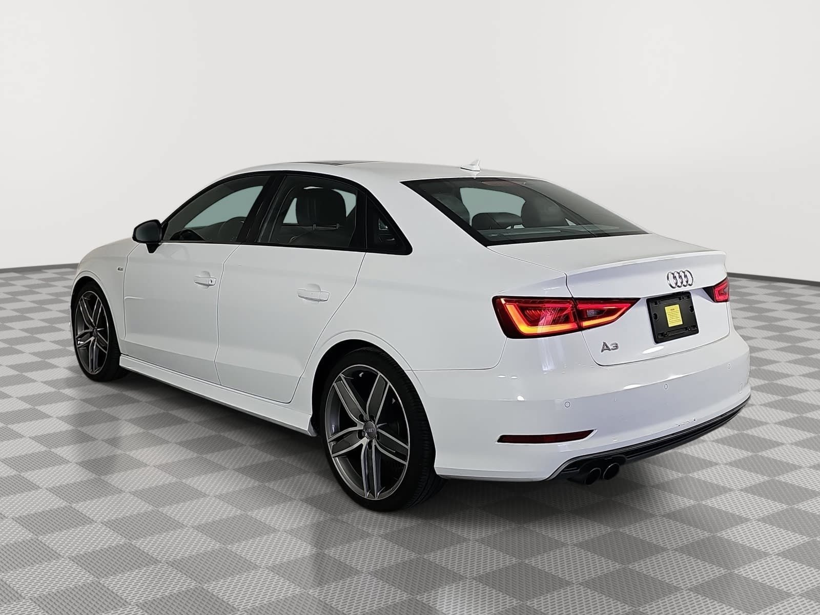 Used 2016 White Audi 1.8T Premium image 6