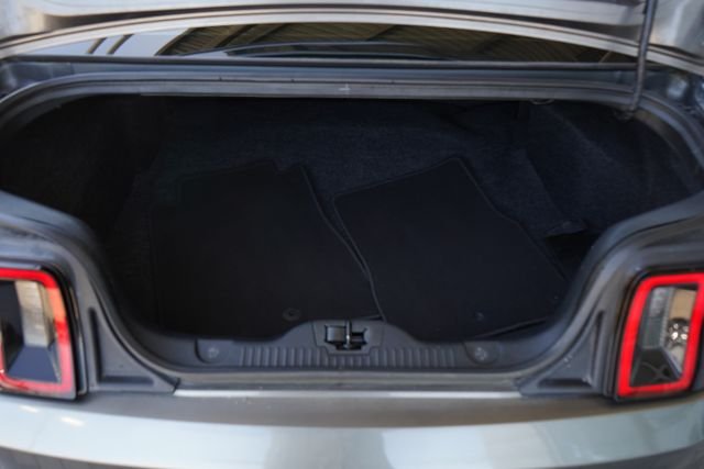 Used 2014 Gray Ford V6 image 9