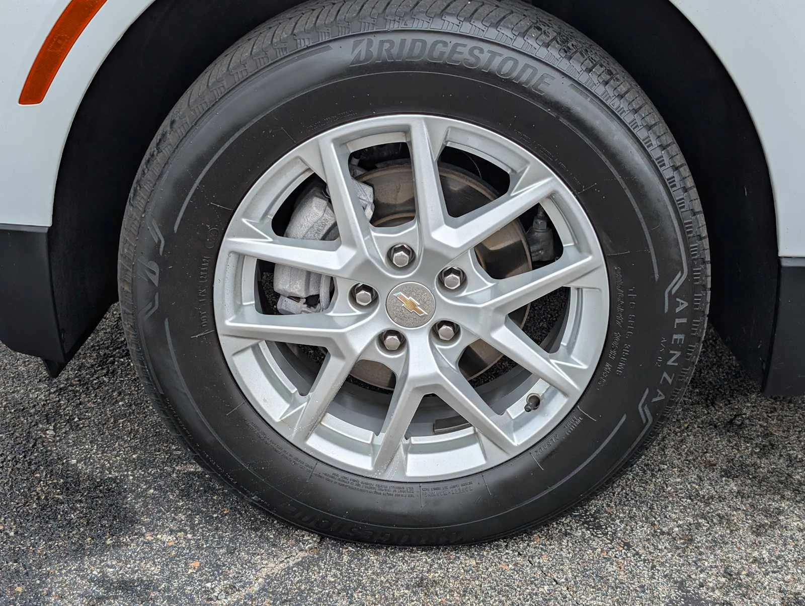 Used 2023 Summit White Chevrolet LT image 3