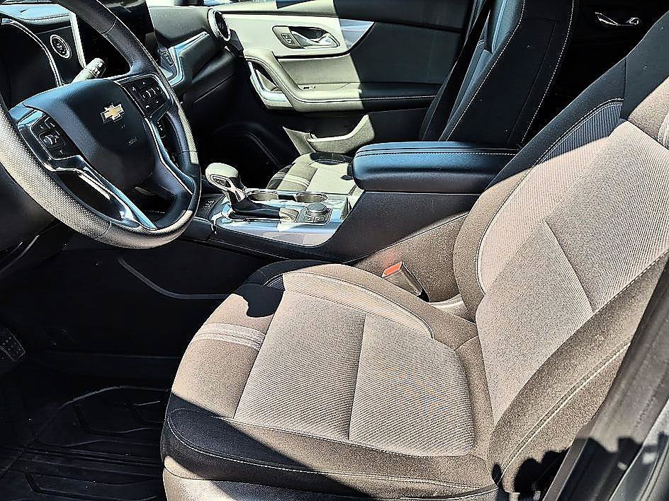 Used 2024 Sterling Gray Metallic Chevrolet LT image 14
