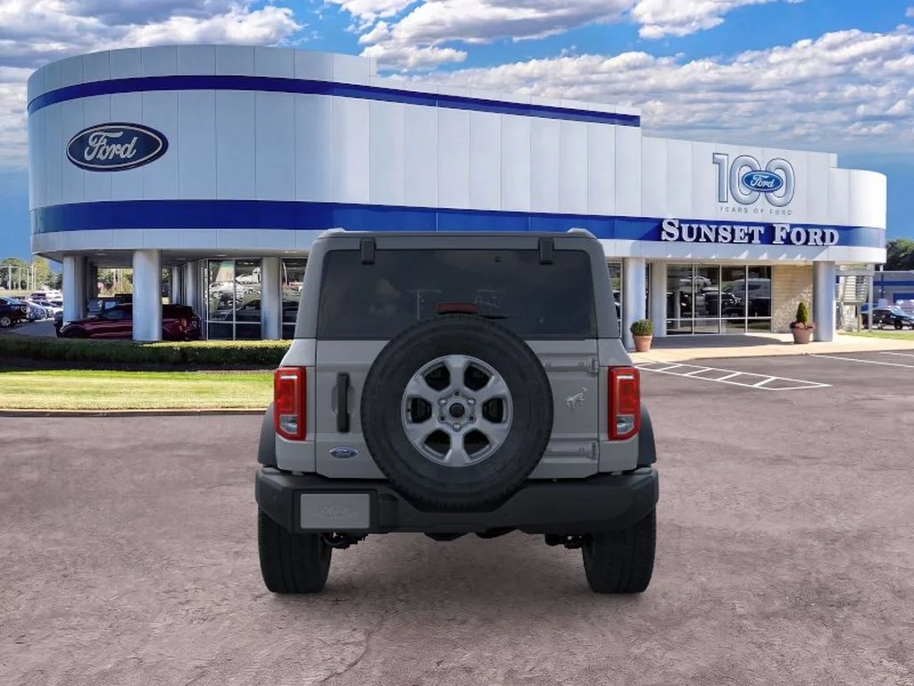 New 2026 Avalanche Gray Ford Big Bend image 5