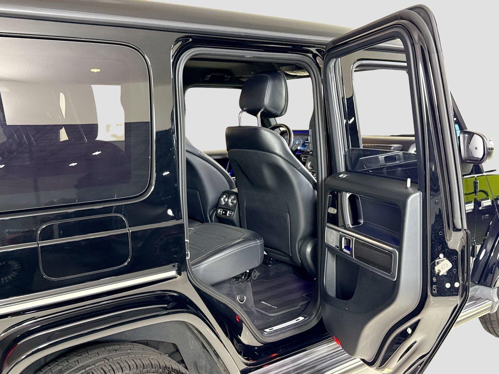 Used 2022 Black Mercedes-Benz G 550 | Exclusive Int Pkg | AMG® Line | One Owner image 24