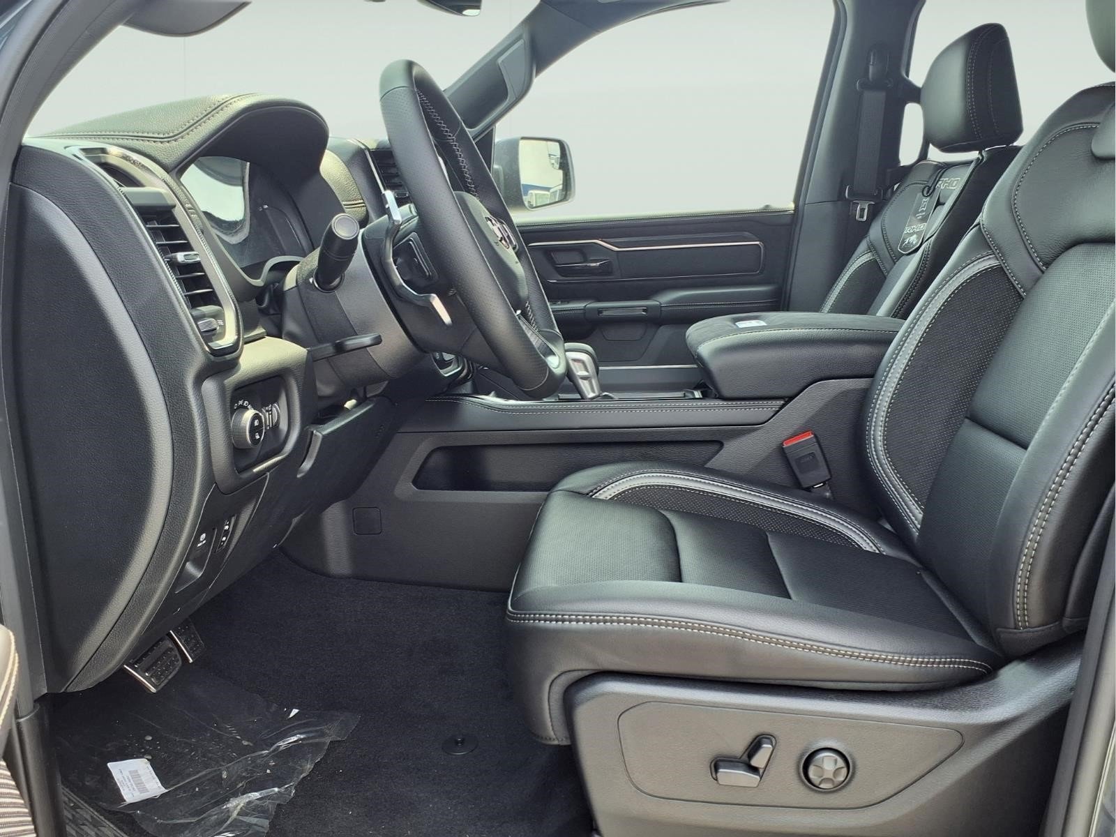 New 2026 Forged Blue Metallic Exterior Paint RAM RHO image 9