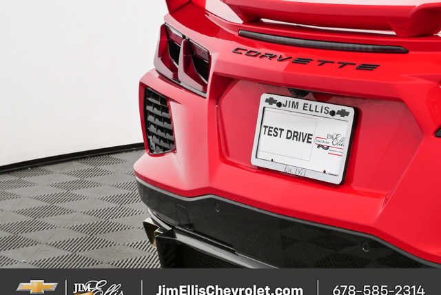 Used 2021 TORCH RED Chevrolet 3LT image 37