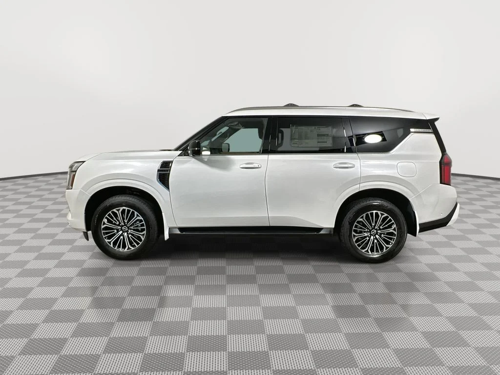 New 2026 White Nissan SL image 5