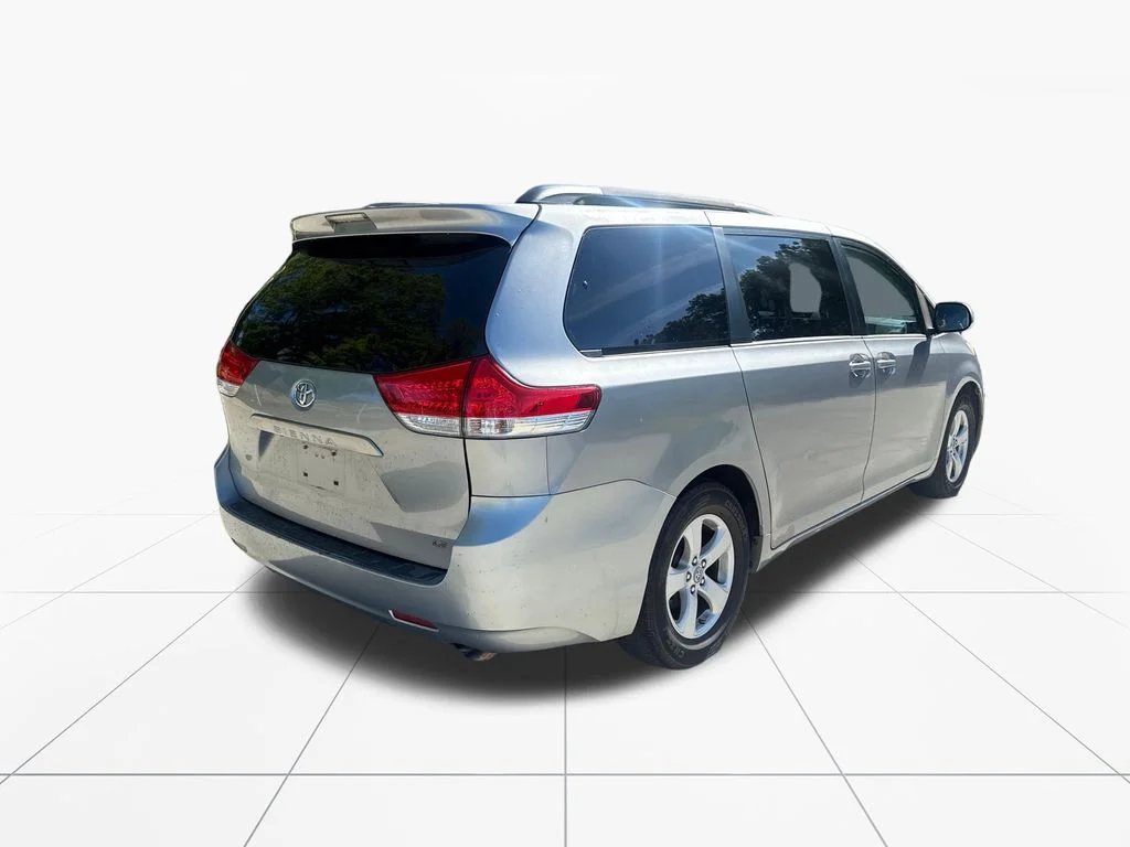 Used 2011 Silver Sky Metallic Toyota LE image 8