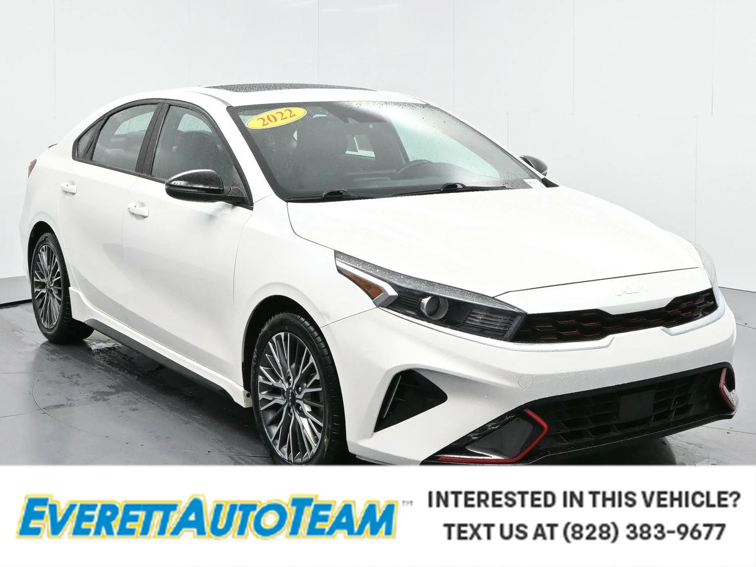 Used 2022 Snow White Pearl Kia GT-Line image 1