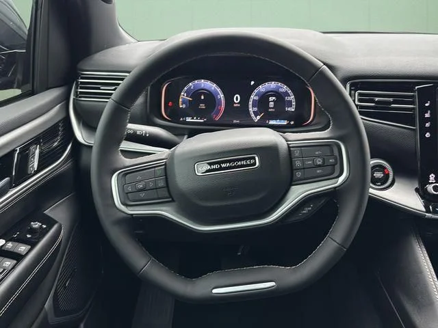 New 2026 White/off-white Jeep  image 29