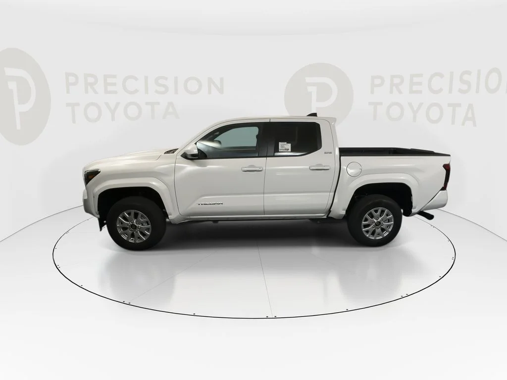 New 2026 Ice Cap Toyota SR5 image 11