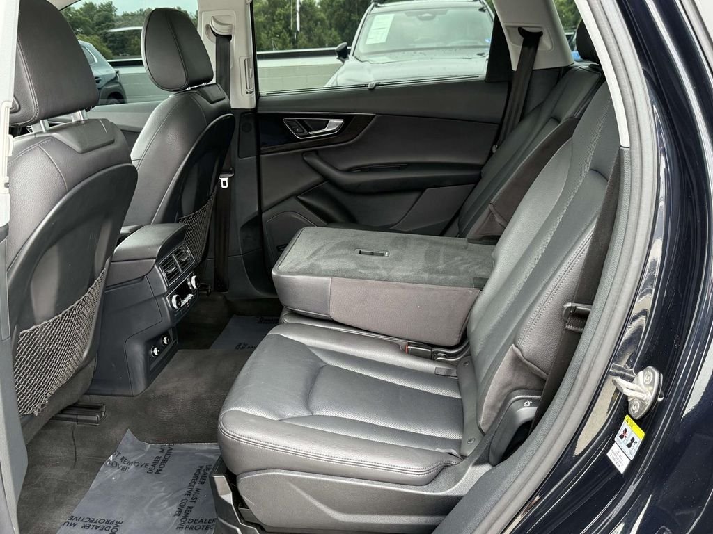 Used 2018  Audi 3.0T Prestige image 15