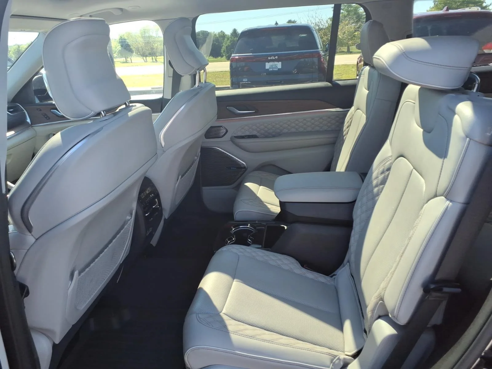 Used 2023 Bright White Clearcoat Jeep Summit image 26