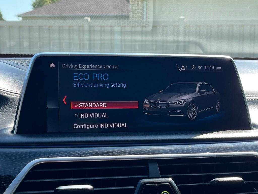 Used 2019 Black Sapphire Metallic BMW 750i xDrive image 46