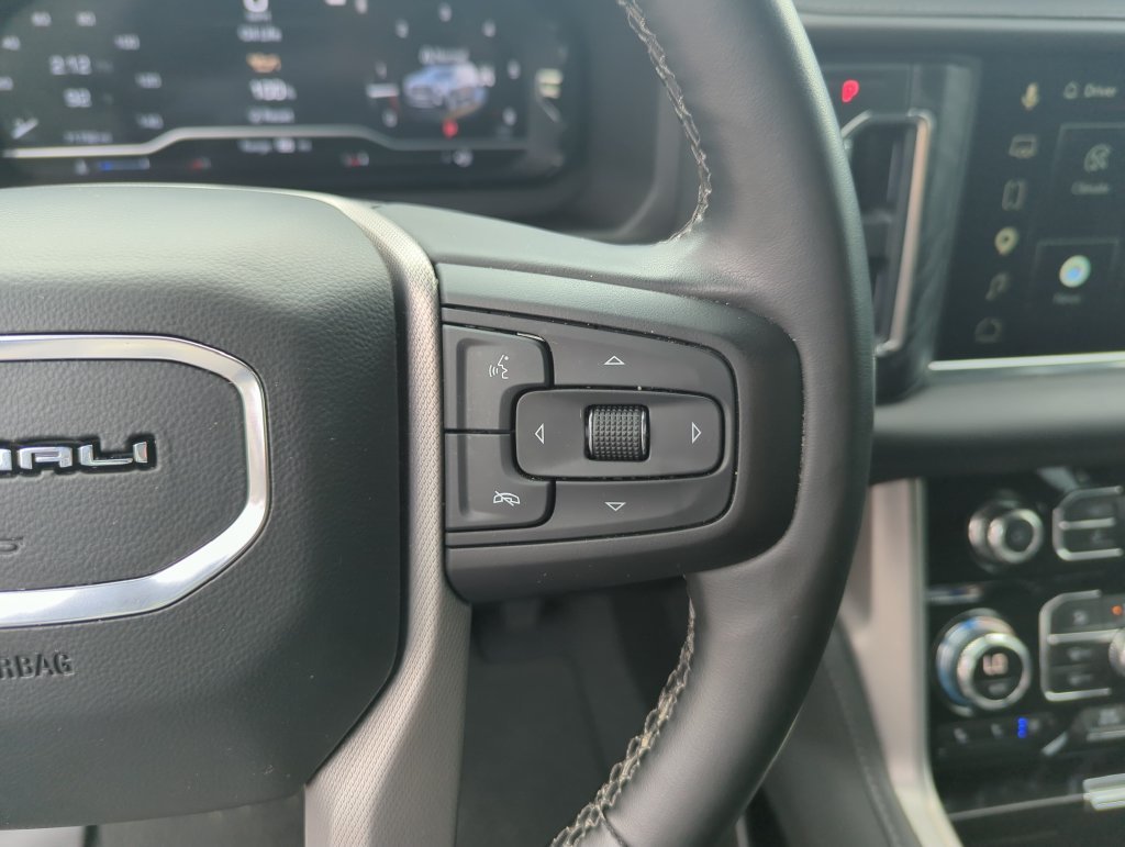 Used 2023 Silver GMC Denali image 22
