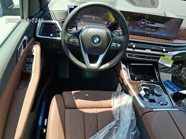 New 2026 Manhattan Green Metallic BMW xDrive40i image 10
