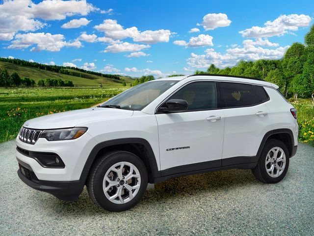 Certified Used 2025 White Jeep Latitude image 2