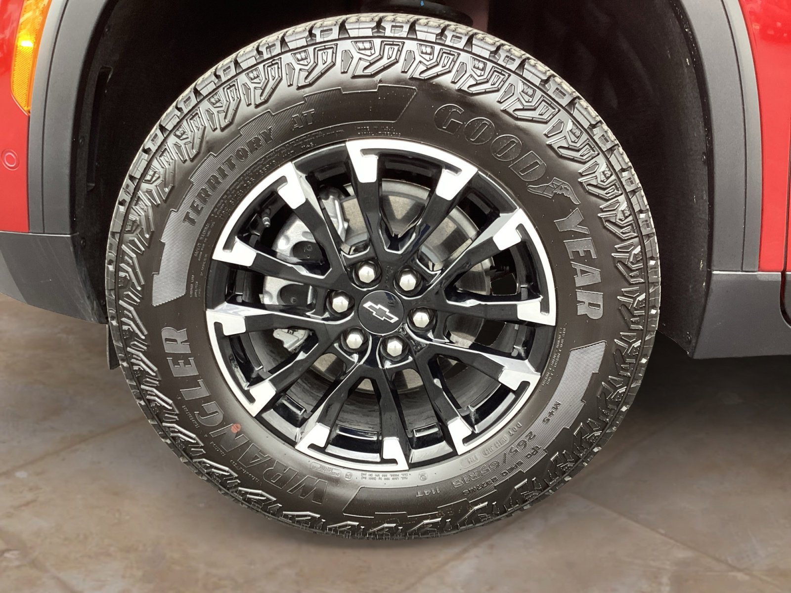 Used 2026 Radiant Red Tintcoat Chevrolet Z71 image 38