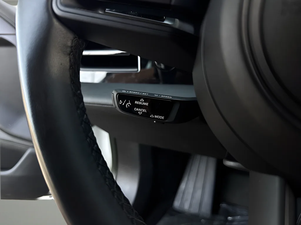 2023 Porsche Taycan S - Photo 14