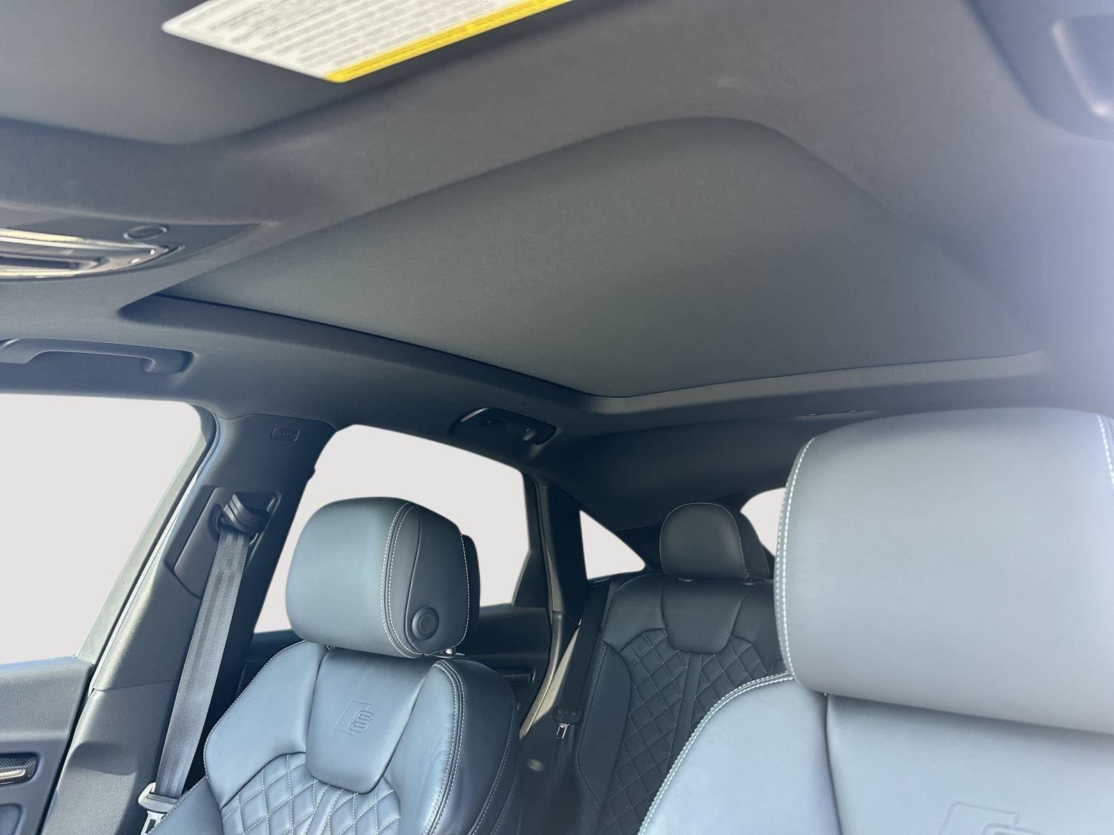 2023 Audi SQ5 Sportback Premium Plus - Photo 19