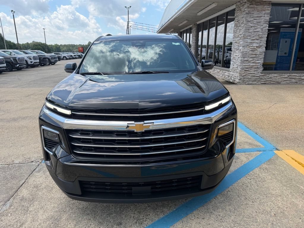 New 2026 Mosaic Black Metallic Chevrolet LT image 2