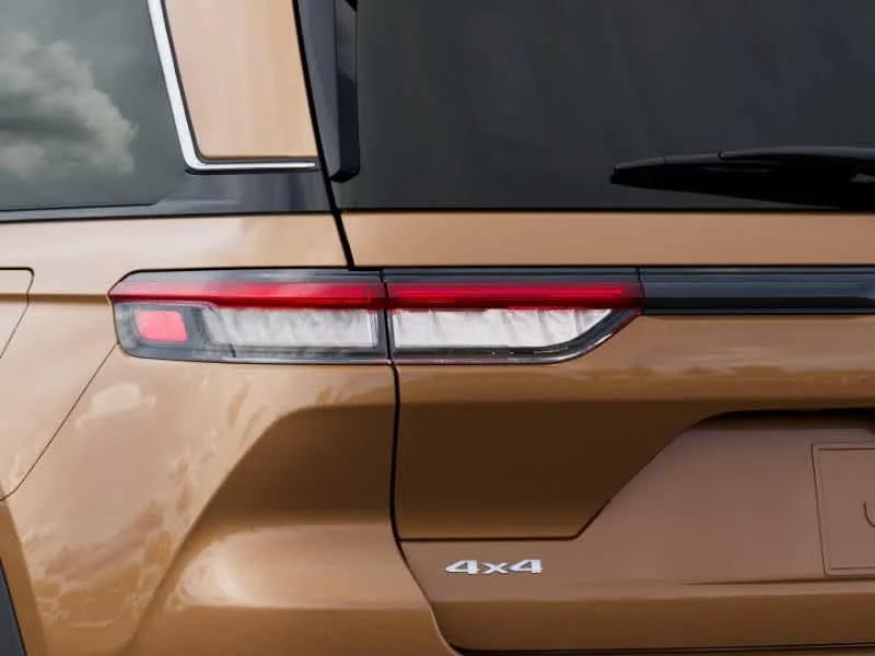 New 2026 Copper Shino Metallic Clearcoat Jeep Limited image 9