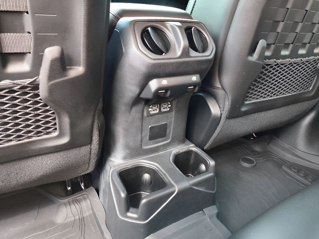 Used 2022 Black Clearcoat Jeep Mojave 37in Tire Pkg image 35
