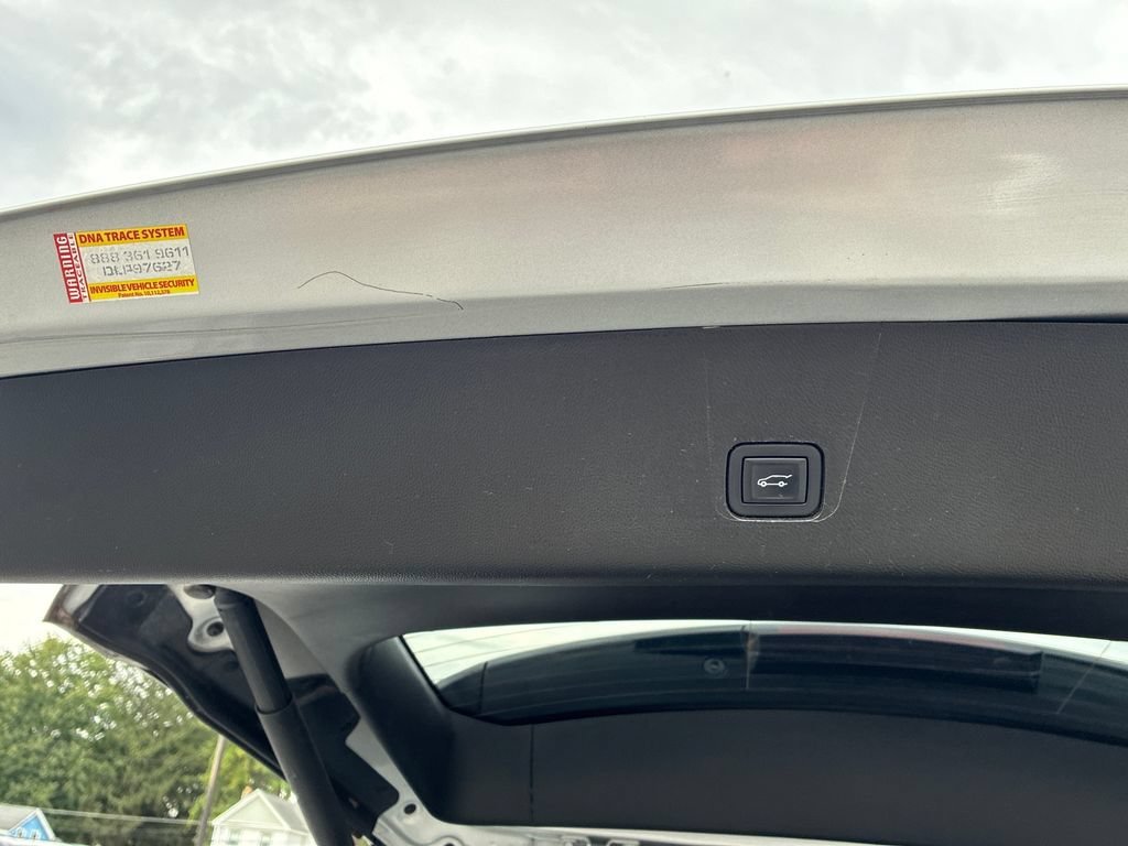 Used 2020 SILVER ICE METALLIC Chevrolet LT Leather image 46