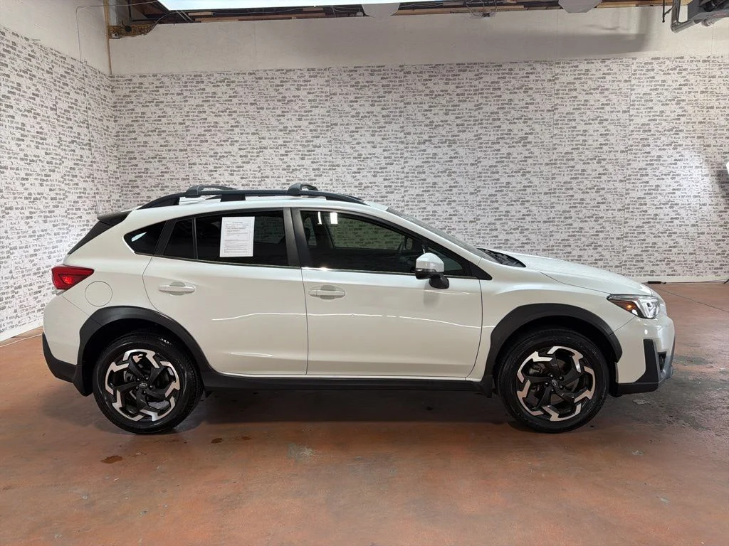 Used 2022 White Subaru Limited image 8