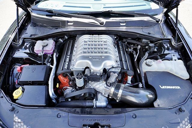 Used 2019 Black Dodge SRT Hellcat image 33