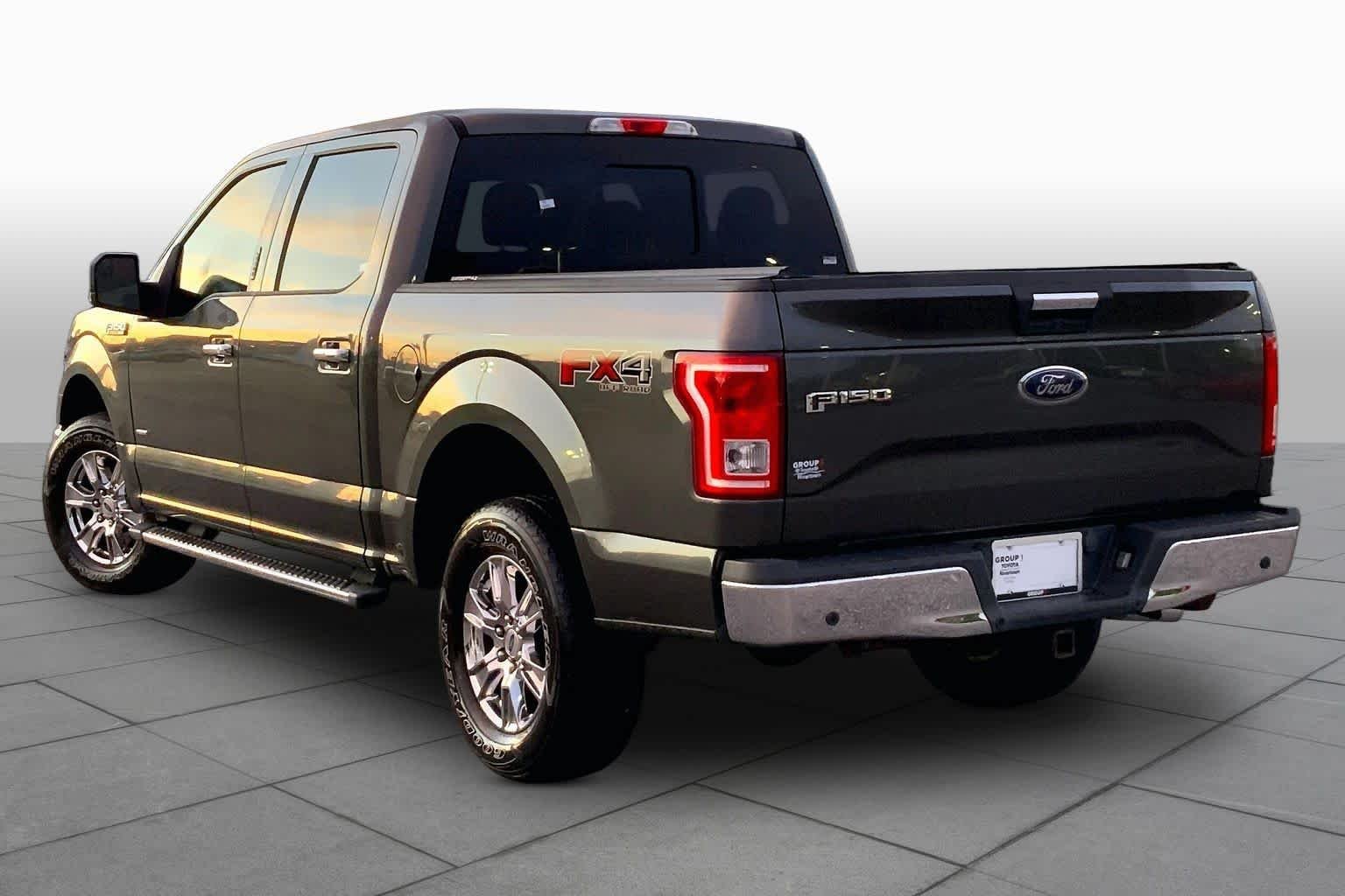 Used 2015 Magnetic Metallic Ford XLT image 11