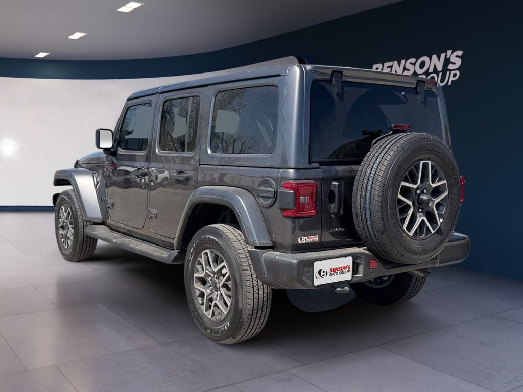 2025 Jeep Wrangler 4-Door Sahara - Photo 3