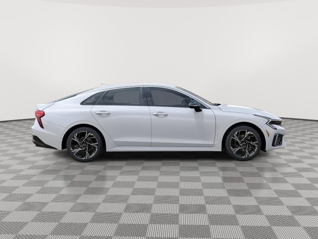 New 2026 Snow White Pearl Kia GT-Line image 26