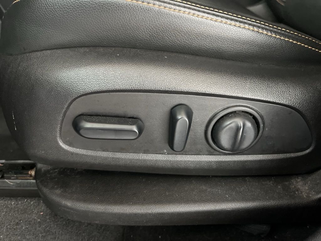 Used 2019 Gray GMC SLT image 20