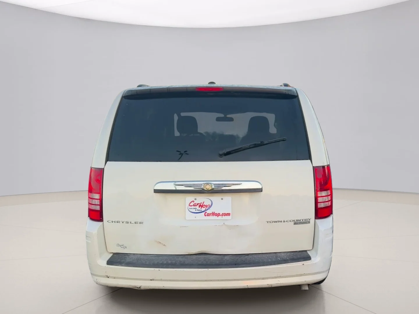Used 2010 White Chrysler TOURING image 6