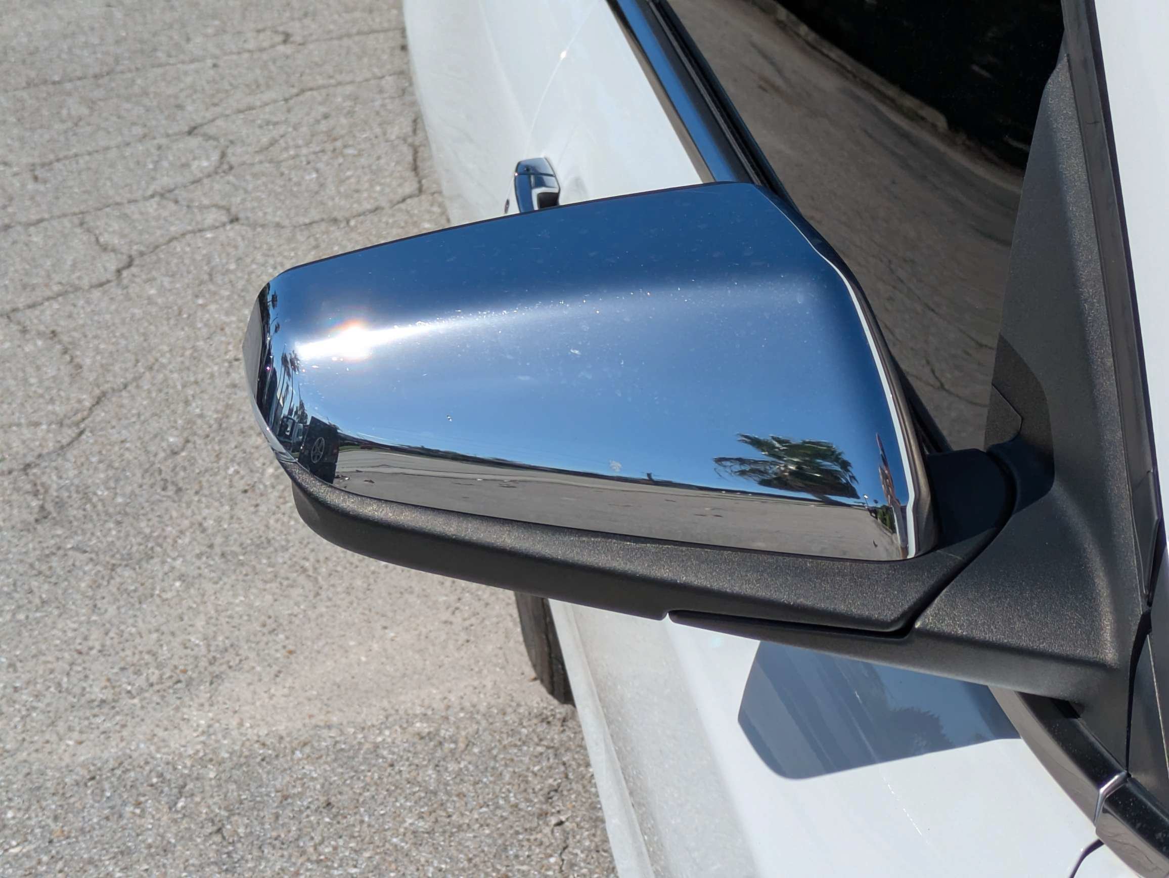 Used 2020 Summit White Chevrolet Premier image 13
