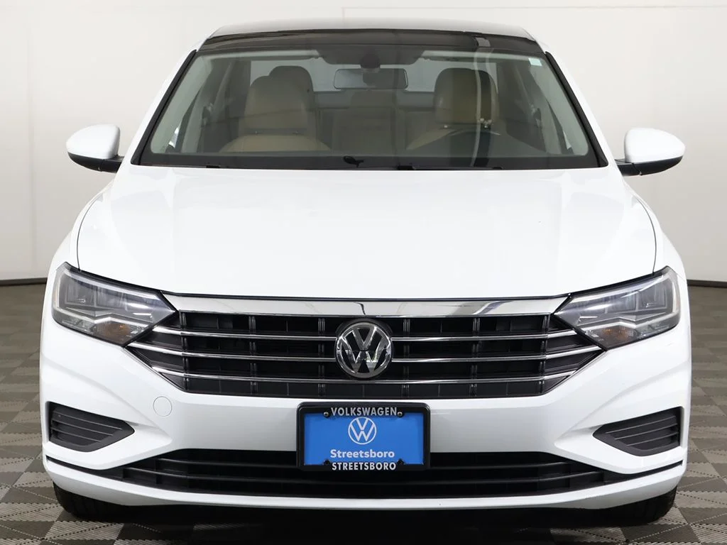 Used 2019 Pure White Volkswagen 1.4T SE image 11