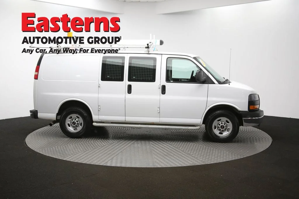 Used 2015 White GMC Work Van image 44