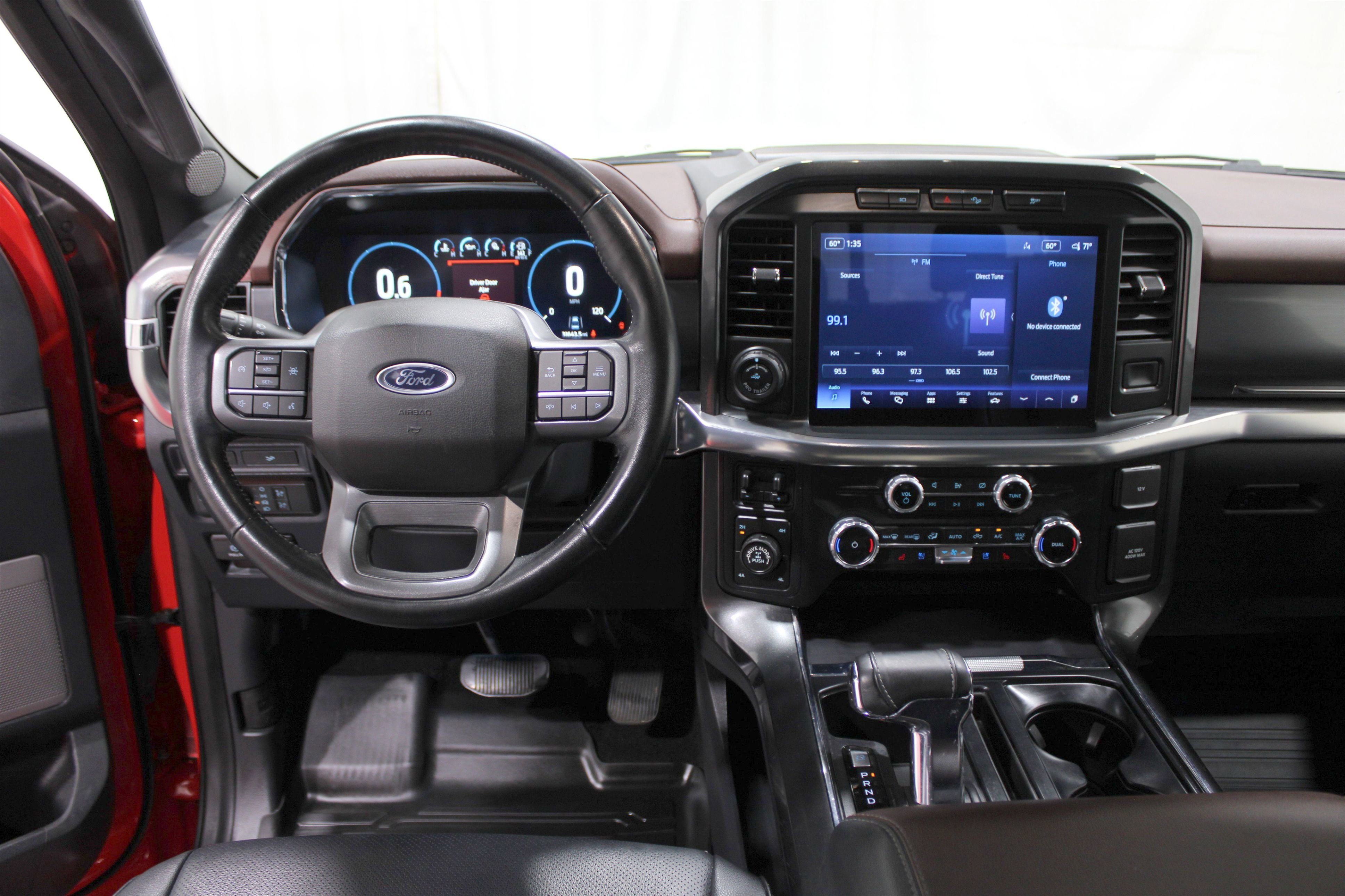 2022 Ford F-150 Lariat photo 2