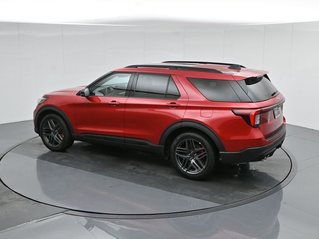 New 2026 Rapid Red Metallic Tinted Clearcoat Ford ST image 48