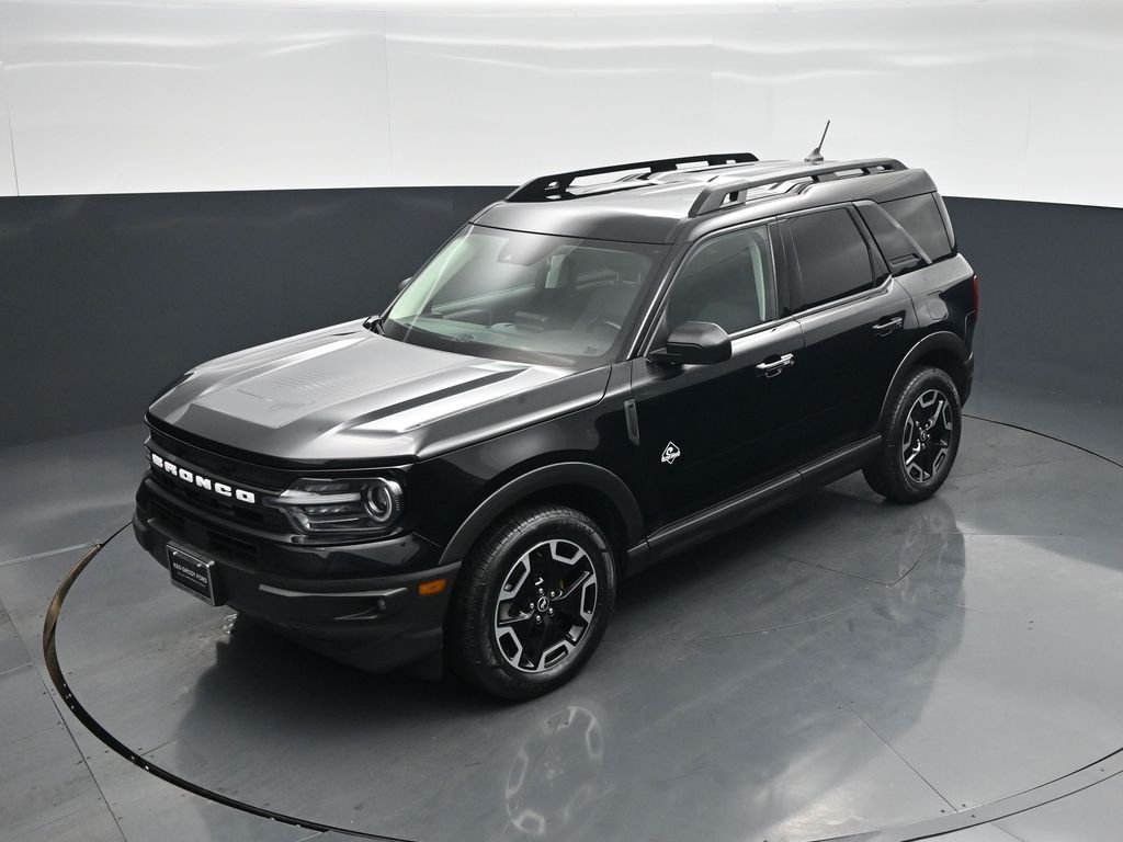 Used 2023 Black Ford Outer Banks image 64