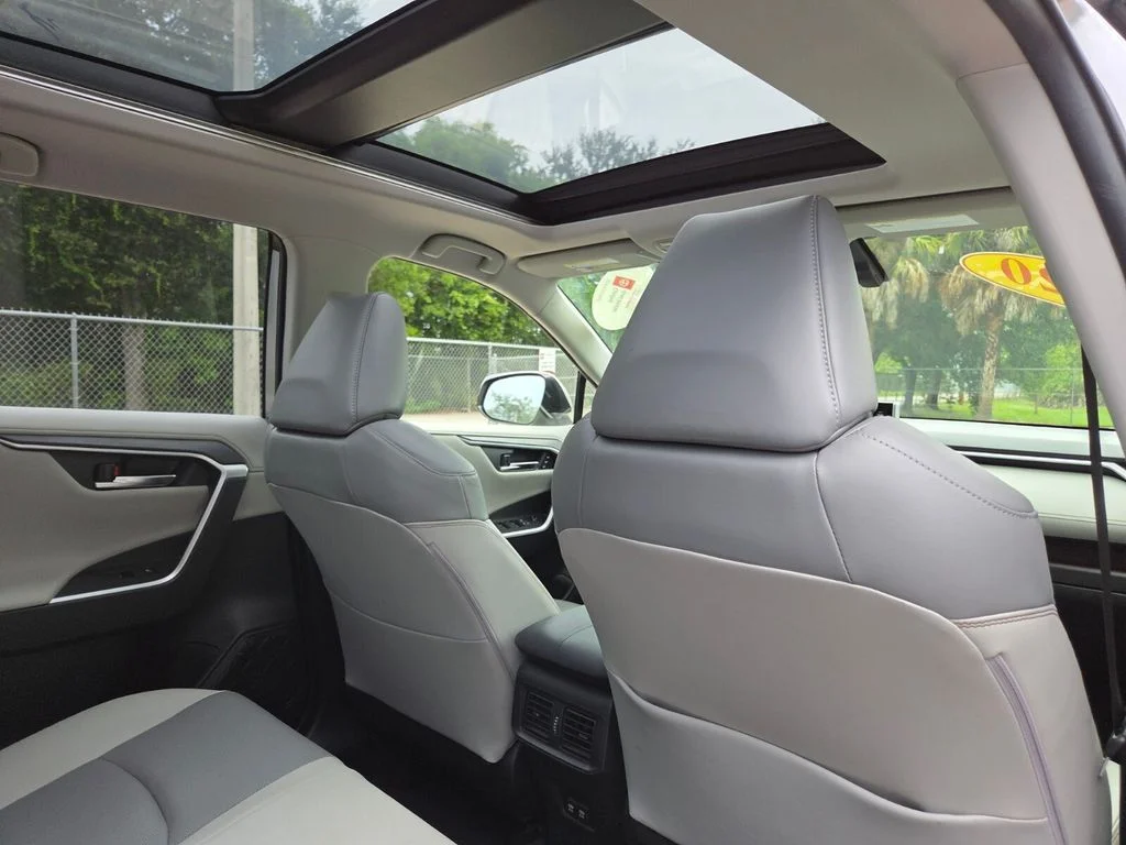 Certified Used 2020 Silver Toyota Limited image 16