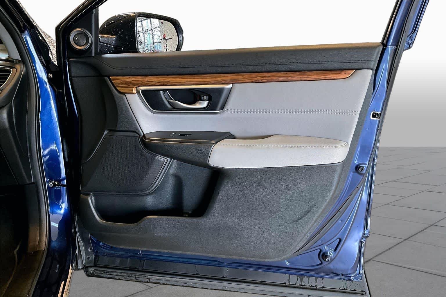 Used 2019 Obsidian Blue Pearl Honda EX image 23